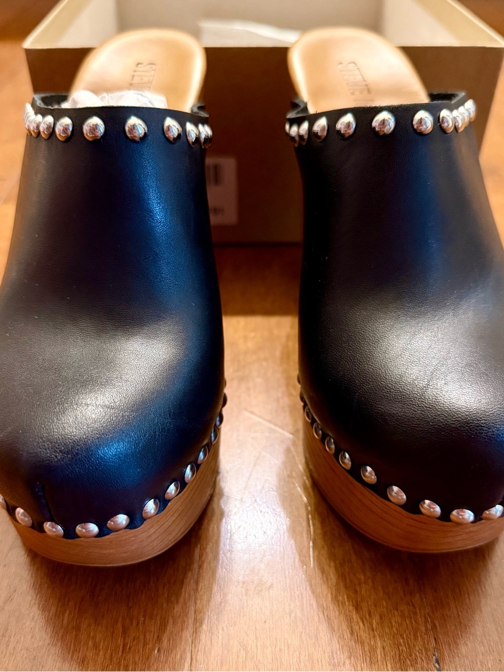 Steve Madden Clogs - Picture 3 of 6